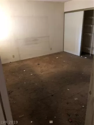 Photo #2: 2158015 Listing