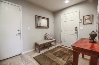 Photo #4: 2158024 Listing