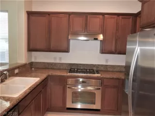 Photo #2: 2158030 Listing