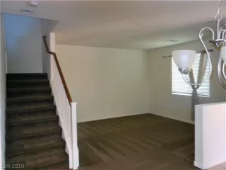 Photo #6: 2158030 Listing