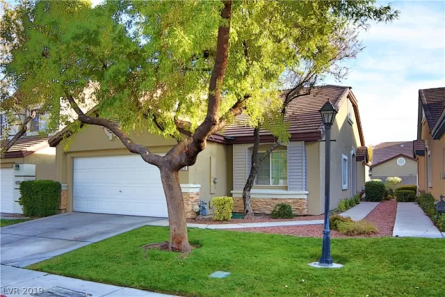 MLS: 2158039 Condo For Sale