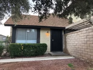 Photo #3: 2158041 Listing 