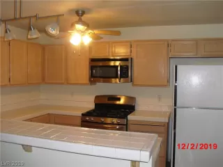 Photo #2: 2158069 Listing 