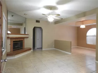 Photo #3: 2158099 Listing 