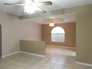 Photo #4: 2158099 Listing 