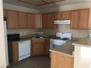 Photo #4: 2158134 Listing 