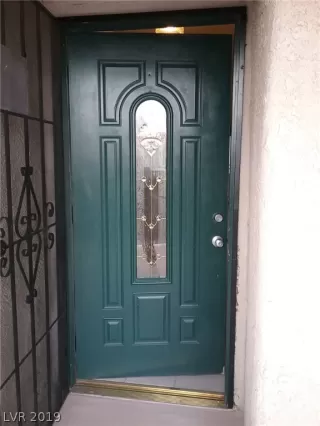 Photo #3: 2158172 Listing