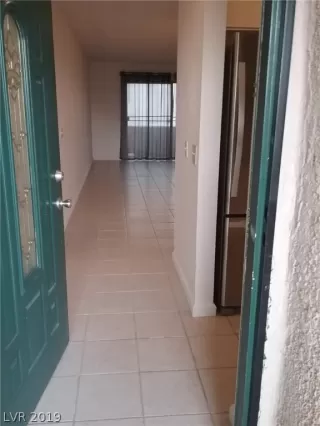 Photo #5: 2158172 Listing