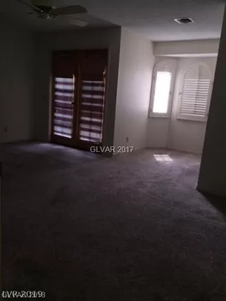 Photo #6: 2158201 Listing 