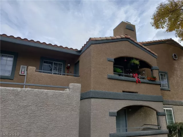 MLS: 2158229 Condo For Sale