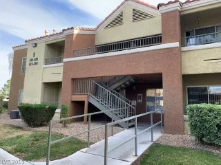 Photo #2: 2158252 Listing