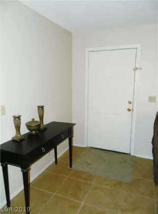 Photo #2: 2158263 Listing 