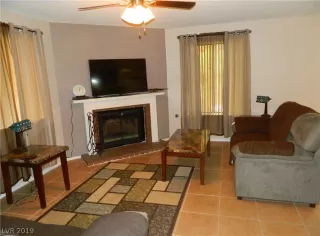 Photo #5: 2158263 Listing 