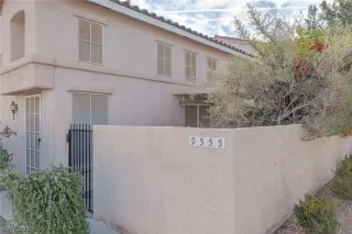 Photo #1: 2158337 Listing 