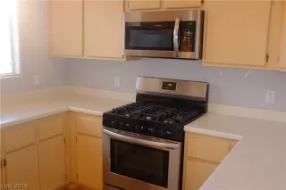 Photo #6: 2158349 Listing