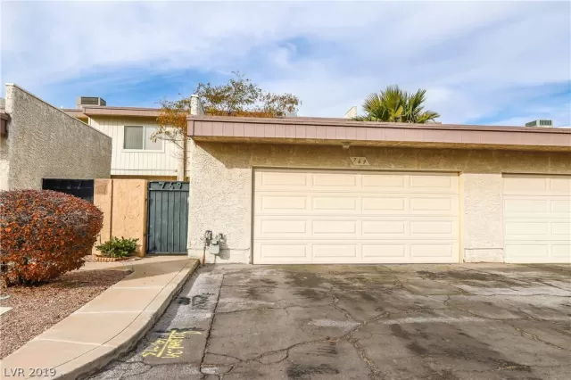 MLS: 2158411 Condo For Sale