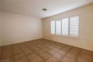 Photo #2: 2158411 Listing 