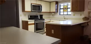 Photo #3: 2158455 Listing 