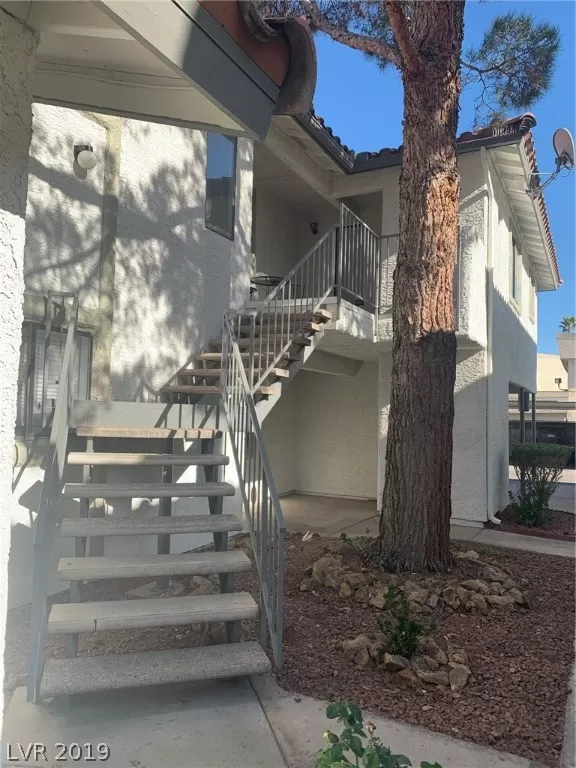 MLS: 2158478 Condo For Sale