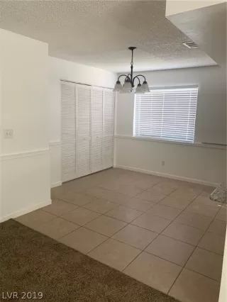 Photo #5: 2158478 Listing