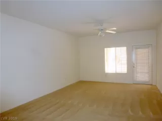 Photo #3: 2158496 Listing 