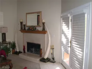 Photo #3: 2158501 Listing 