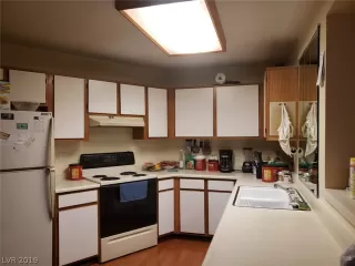 Photo #2: 2158508 Listing