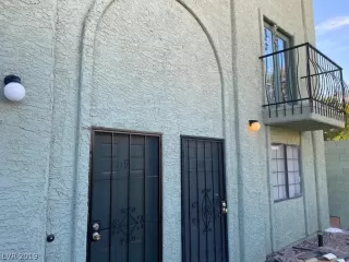 Photo #1: 2158559 Listing