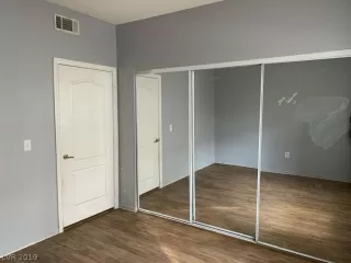 Photo #2: 2158599 Listing 