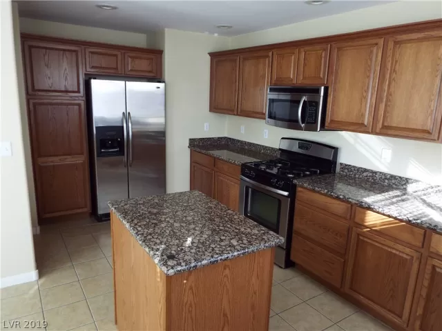 MLS: 2158646 Condo For Sale