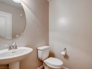 Photo #6: 2158666 Listing