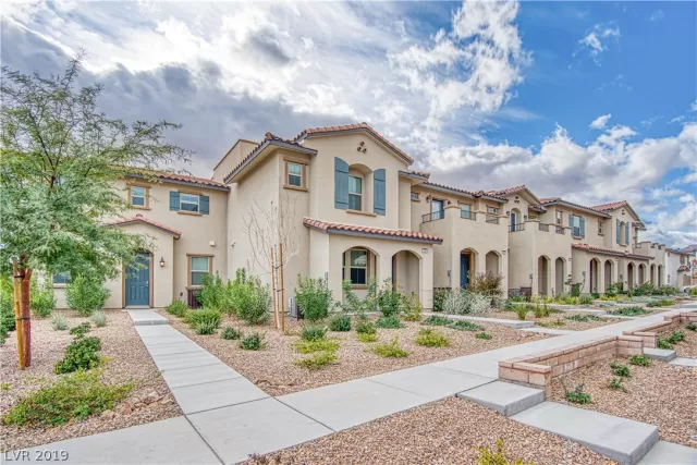 MLS: 2158681 Condo For Sale