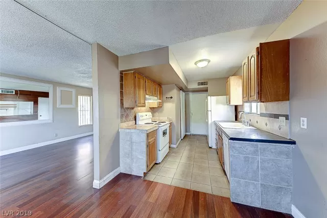 MLS: 2158766 Condo For Sale