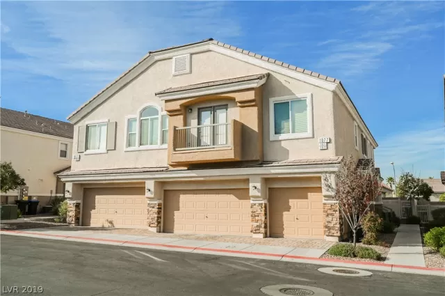 MLS: 2158923 Condo For Sale