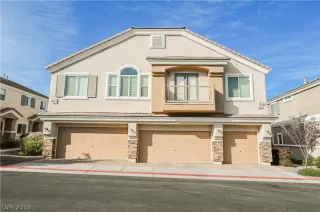 Photo #3: 2158923 Listing