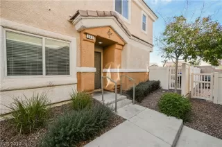 Photo #6: 2158923 Listing