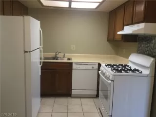 Photo #2: 2158929 Listing 