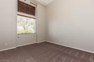 Photo #5: 2158932 Listing 