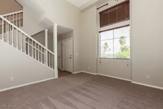 Photo #6: 2158932 Listing 