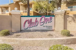 Photo #1: 2158943 Listing