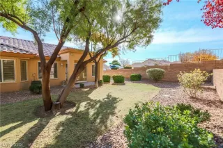 Photo #1: 2158949 Listing