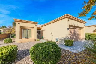 Photo #4: 2158949 Listing