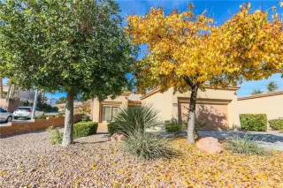 Photo #5: 2158949 Listing