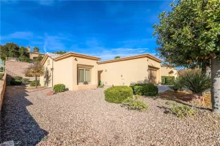 Photo #6: 2158949 Listing