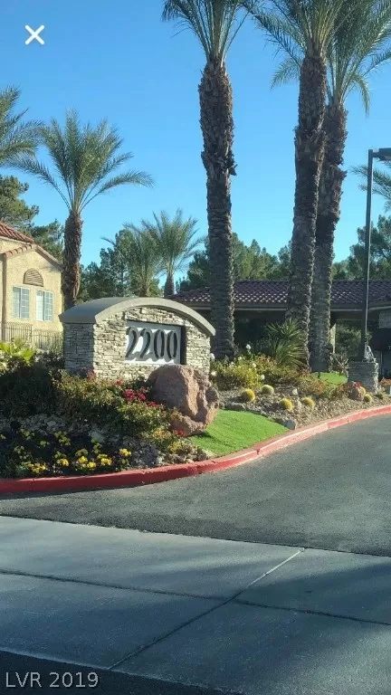 MLS: 2158957 Condo For Sale