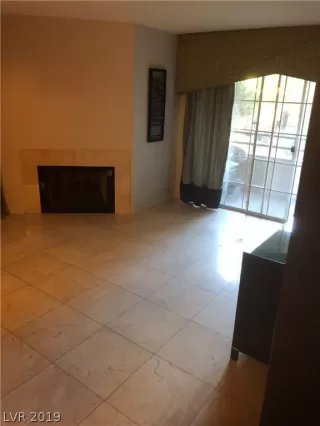 Photo #6: 2158957 Listing 