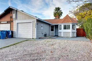 Photo #1: 2158978 Listing 