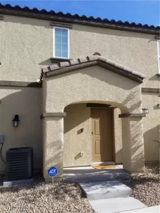 Photo #2: 2158979 Listing 