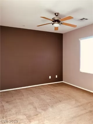 Photo #2: 2159014 Listing