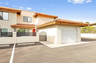 Click for more information on MLS # 2159022 : 850 DEL REY DRIVE C More Details about MLS # 2159022 : 850 DEL REY DRIVE C
